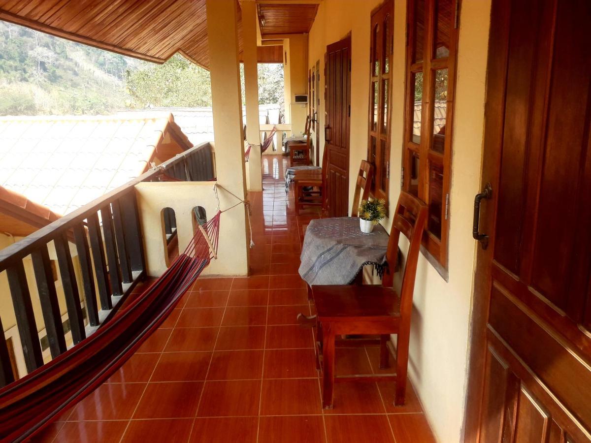 Sunrise Bungalow Hotel Nongkhiaw Buitenkant foto